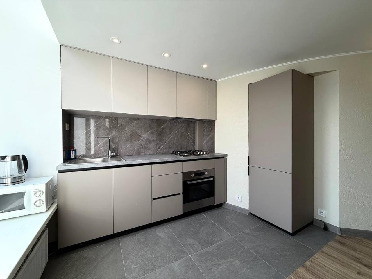 18 Deribasivska Street Jacuzzi Apartment Odessa Exterior foto